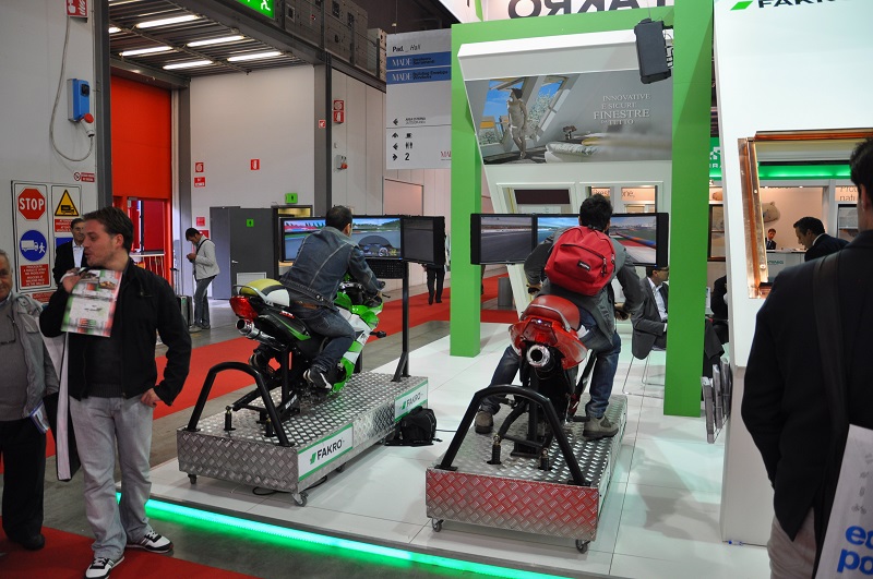 symulatory motocykli sportowych i żużlowych